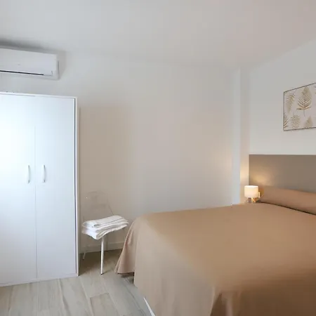 Alameda Calle Mayor *